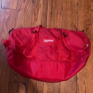 Supreme duffel bag